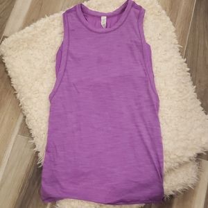 Lululemon tank with built-in bra